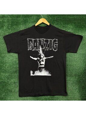 Danzig Skullman on Cross Heavy Metal Band T-Shirt Size Large